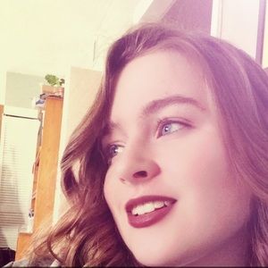 Meet your Posher, Audrey