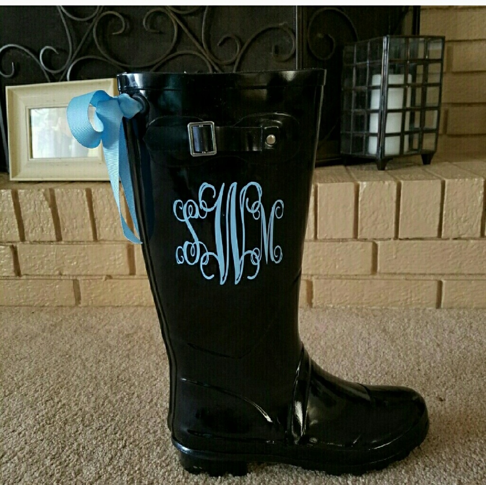 Rain boot design options