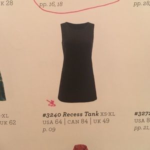 Recess tank and topper xs