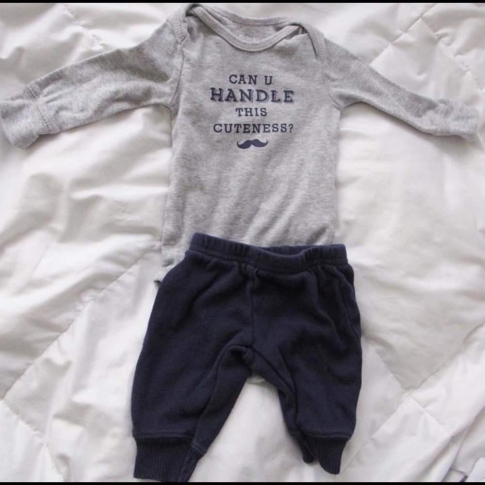Carter's Mustache Set