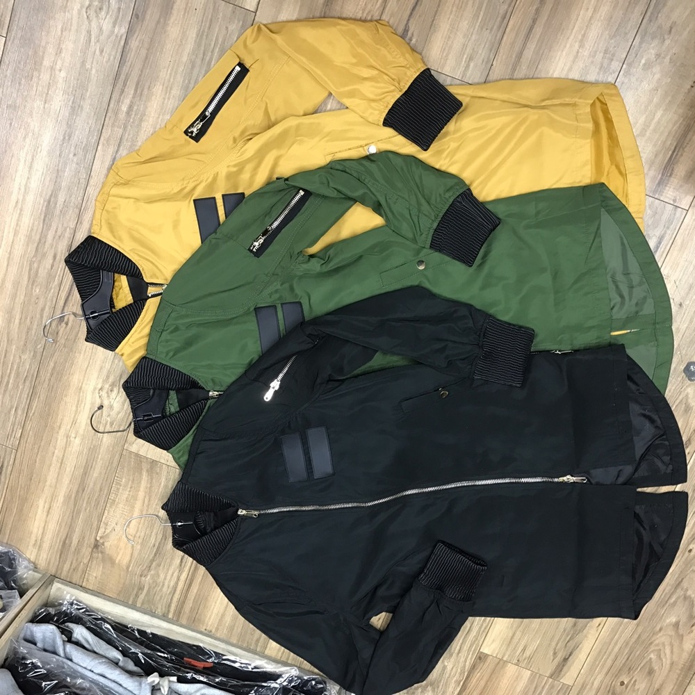 Bomber jacket