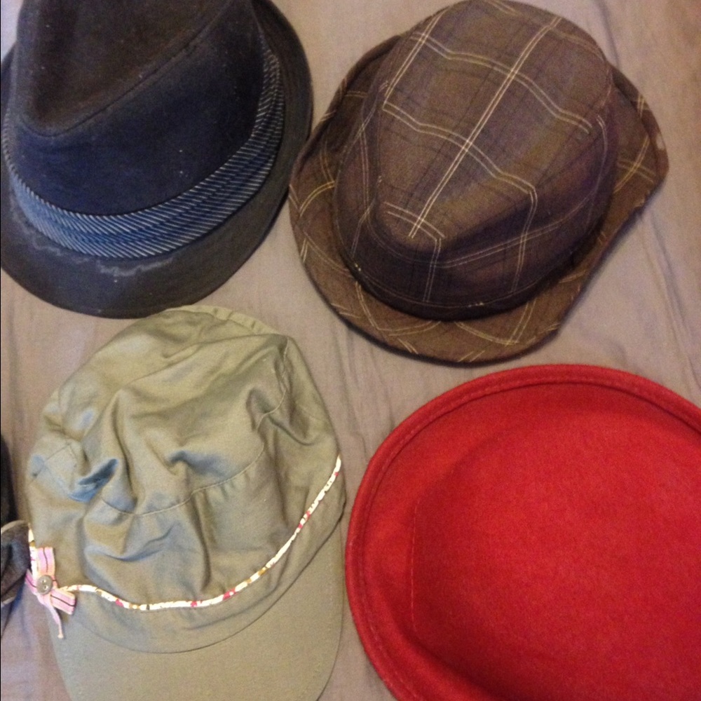 hat bundle - Picture 4 of 5