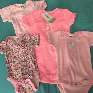 Short sleeve bodysuits