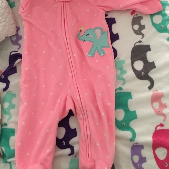 Newborn / 0-3 month pajamas - Picture 3 of 4