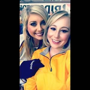 Meet your Posher, Kayla