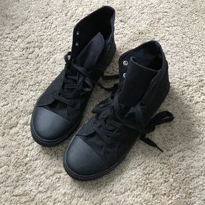 Black retro high Airwalks