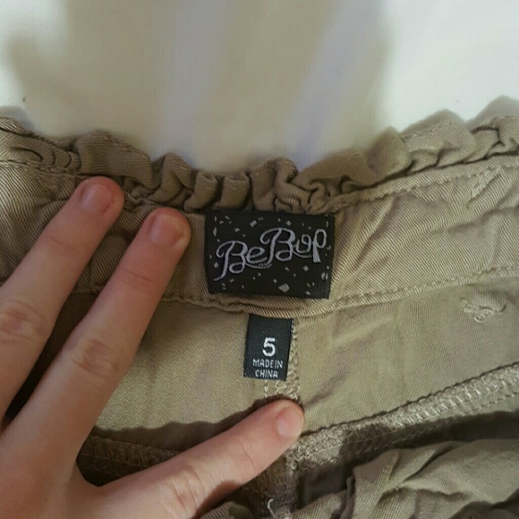 Shorts - Picture 2 of 3