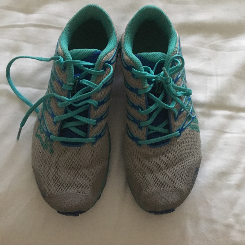 Like new Inov8 F-lite 249 7.5M sneakers