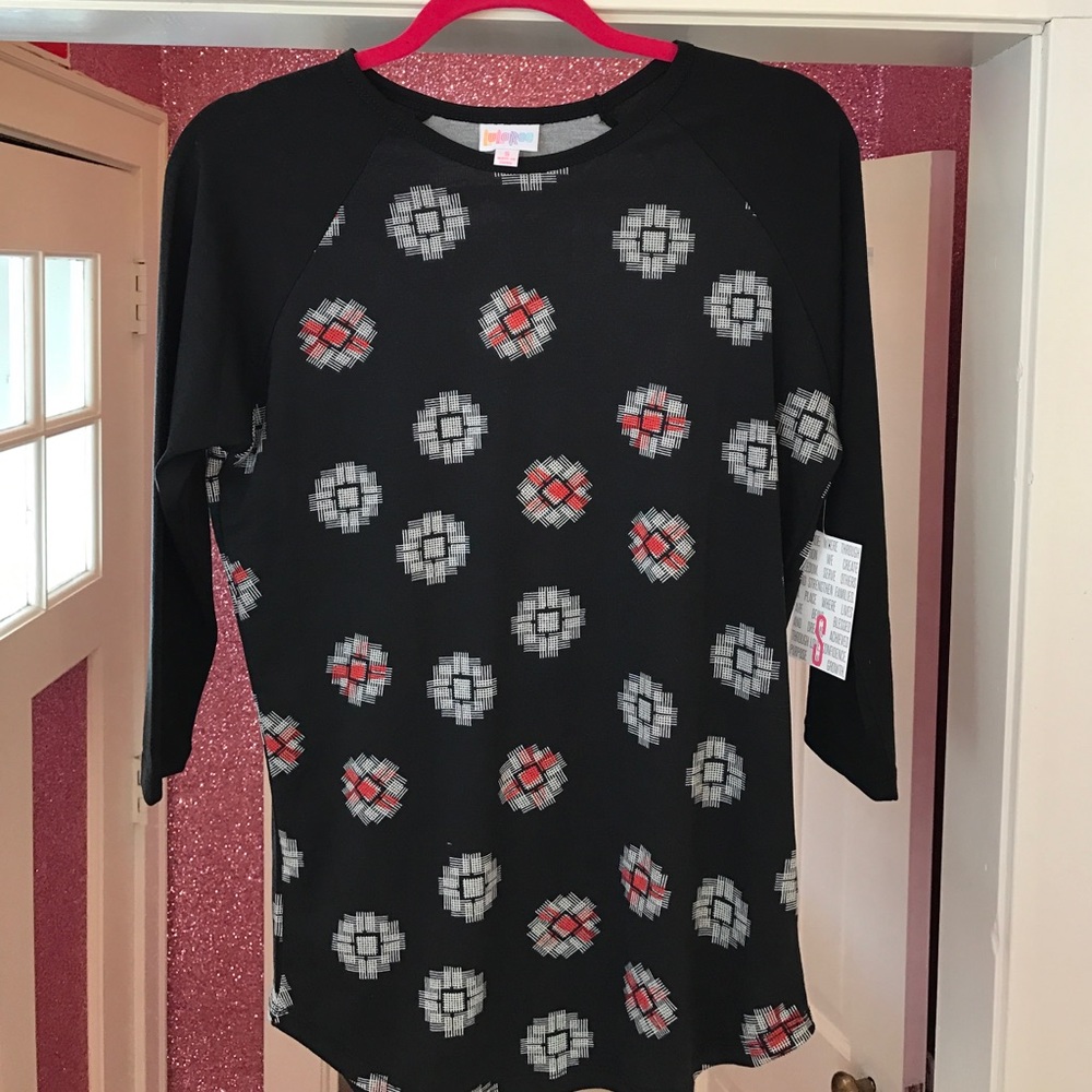 Lularoe Randy Tee Small