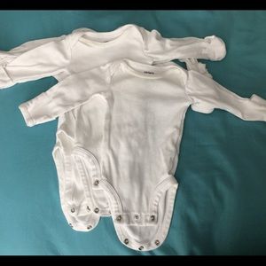 Long sleeve bodysuits