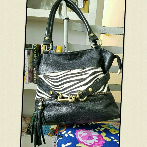 INNUE Handbags - INNUE Italian Leather Calf Hair Tote