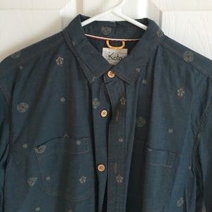 Koto size small patterned button up
