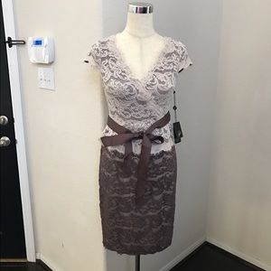 👗 by Adrianna Papell