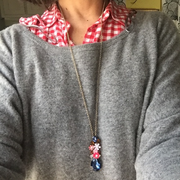 Statement Necklace Jeweled - Picture 2 of 2