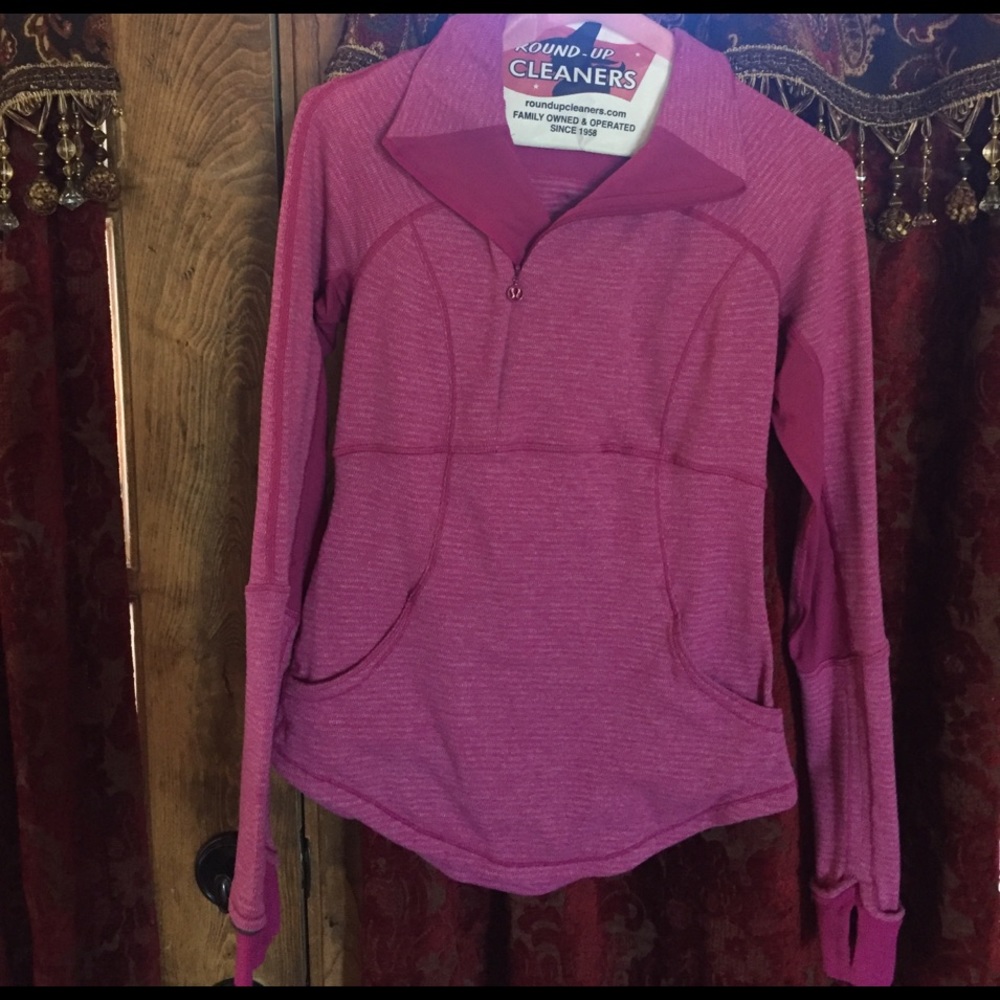 Lululemon sweat shirt