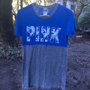 Blue and gray shirt with Hawaiian print