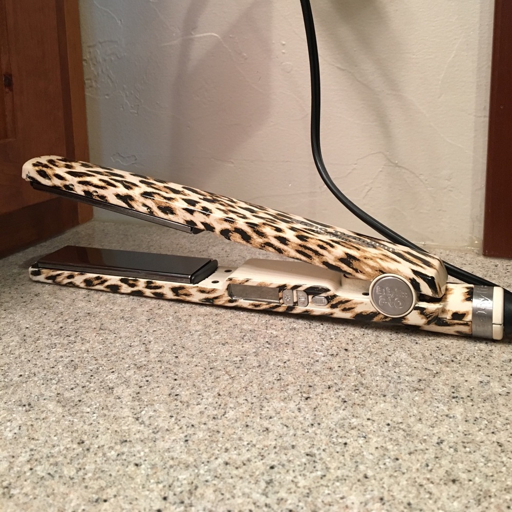 BaByliss Pro "Nano Titanium straightener