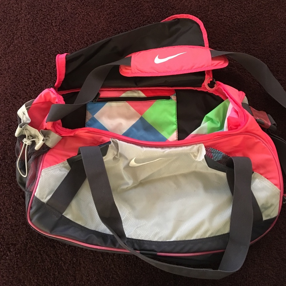 Nike duffle bag