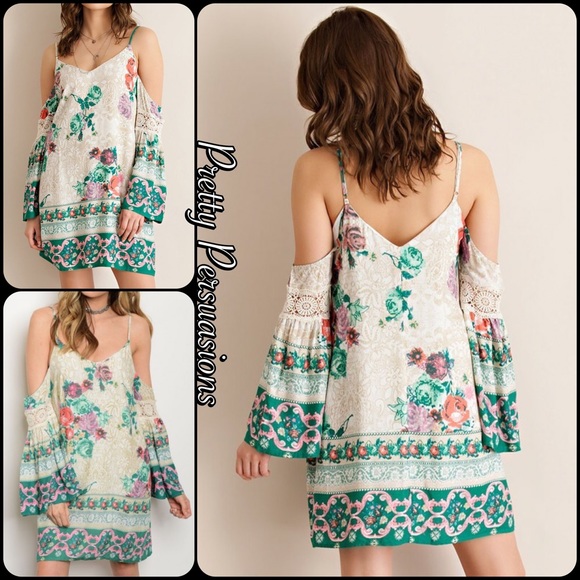 Floral Print Cold Shoulder Bell Sleeve Dress - Picture 2 of 4