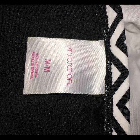 Black & White Chevron Swimsuit Bottoms - Picture 3 of 3