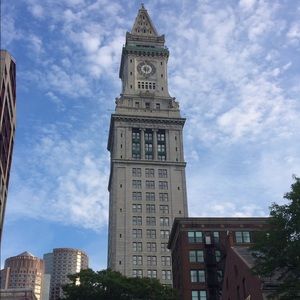 Meet your Posher, Gregory