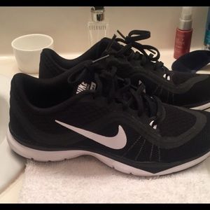 Brand new size 6.5 Nike flex