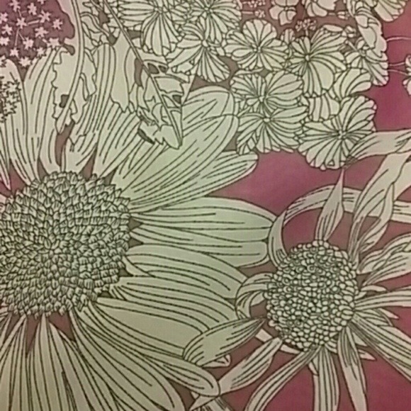 Top - Picture 2 of 3