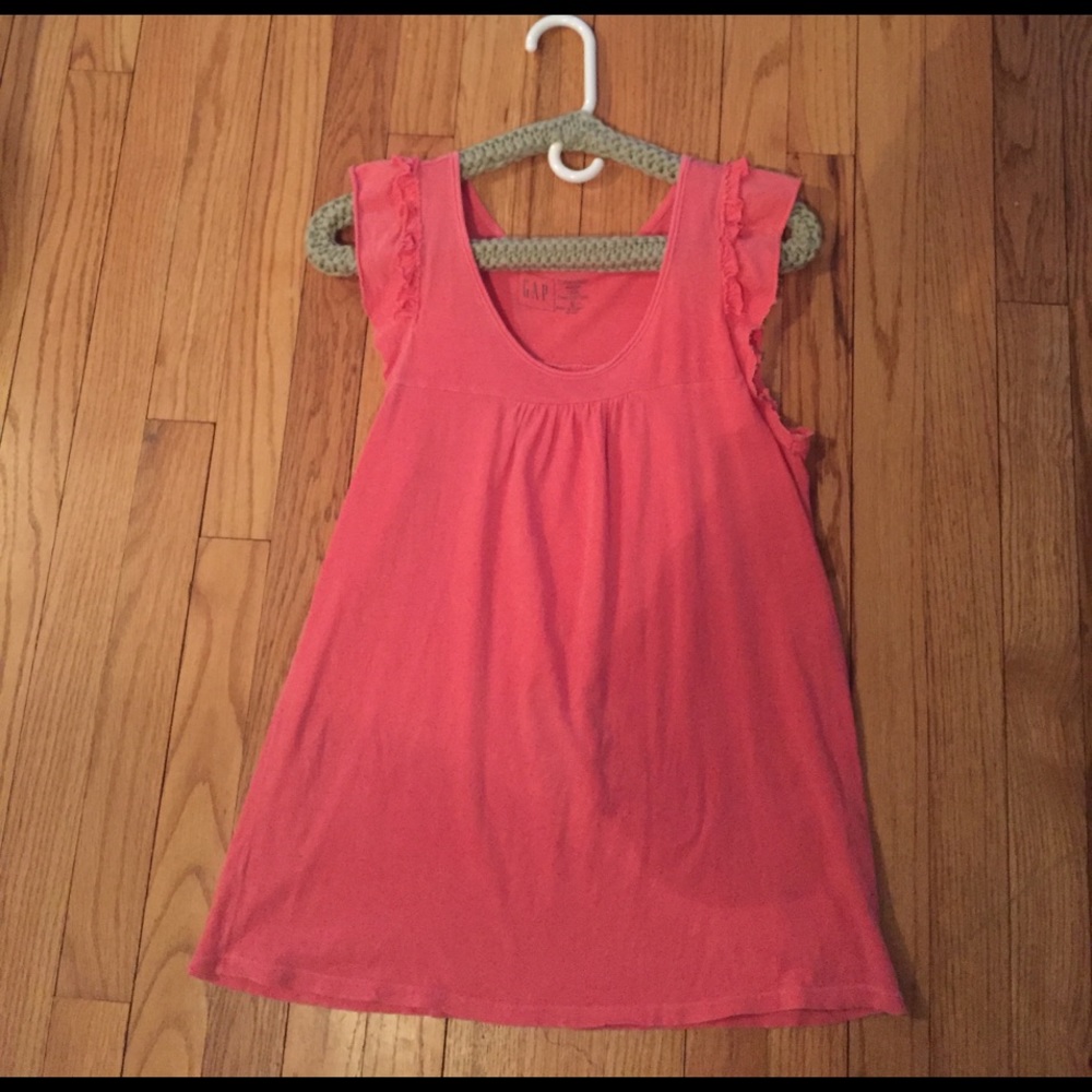 Gap flow tank top