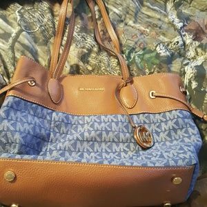 MK purse