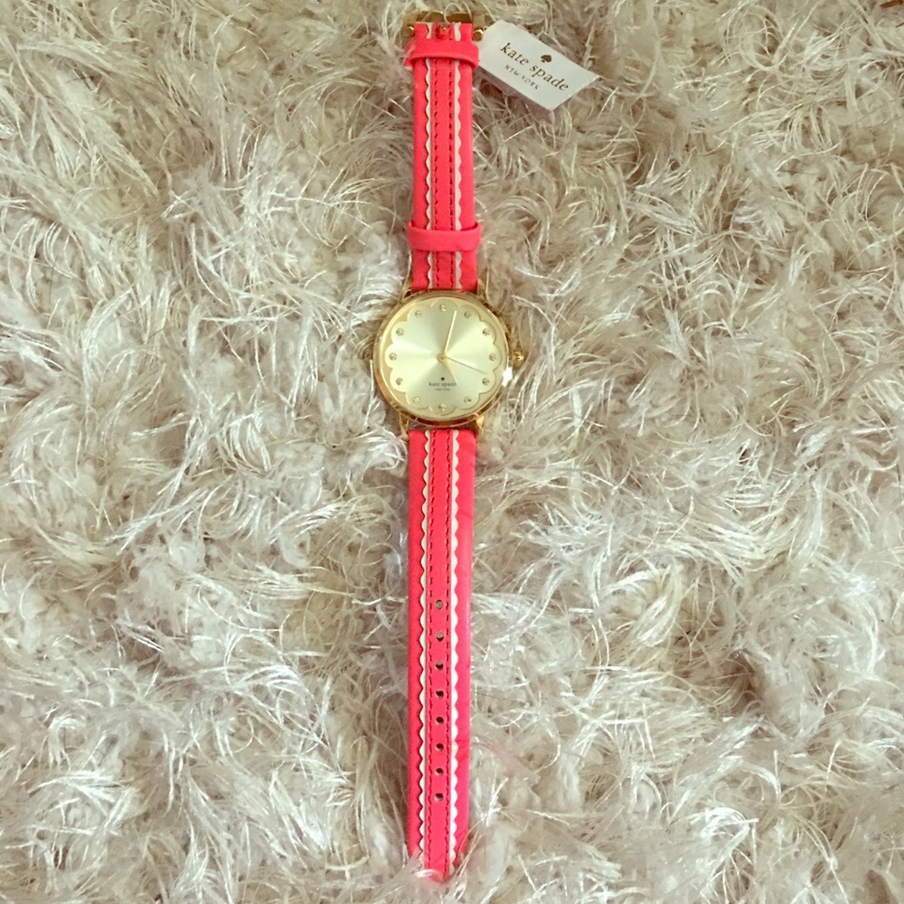 KATE SPADE - New York Metro Scallop Watch - BNWT