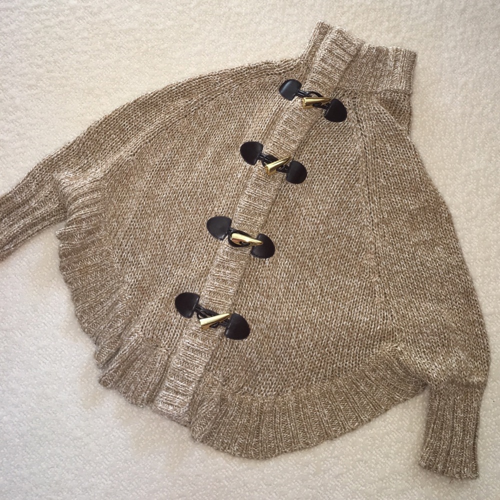 Michael Kors knitted poncho with sleeves