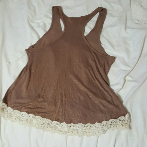 Tank - Picture 4 of 4