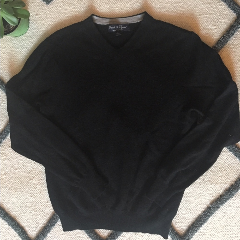 Men's V Neck Sweater