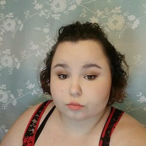 Meet your Posher, Skylar