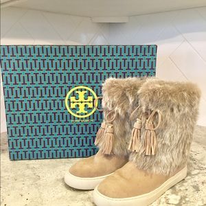 Tory Burch Anjelica Rabbit Fur Boots IN BOX