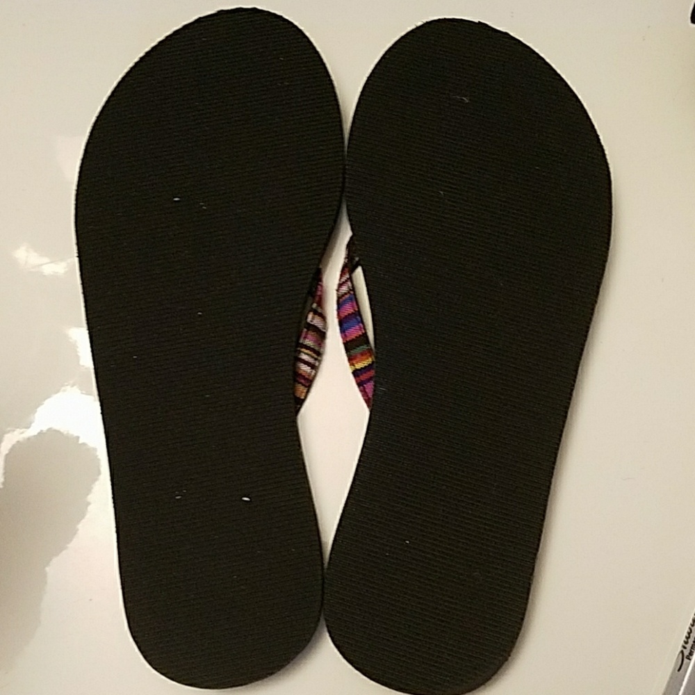 Target Flip Flops - Picture 3 of 3
