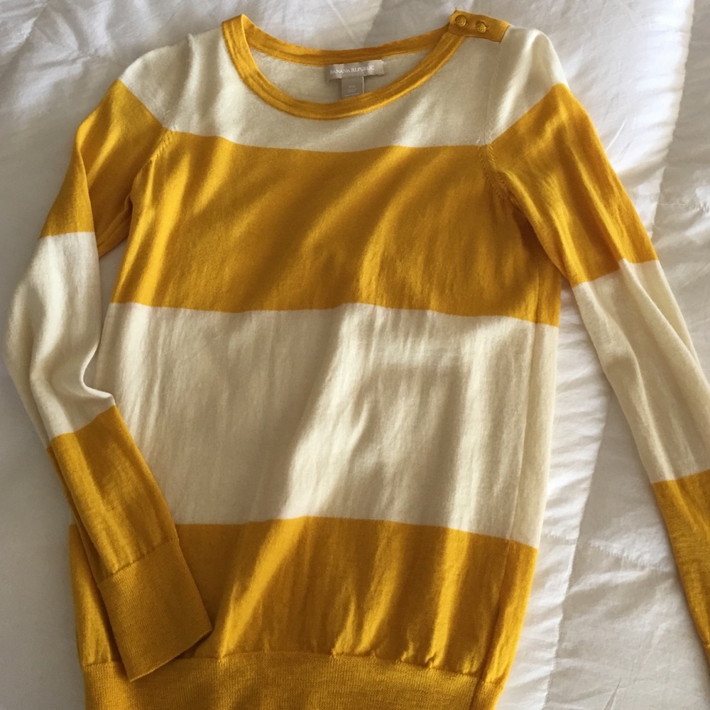 Banana Republic Merino wool sweater XS