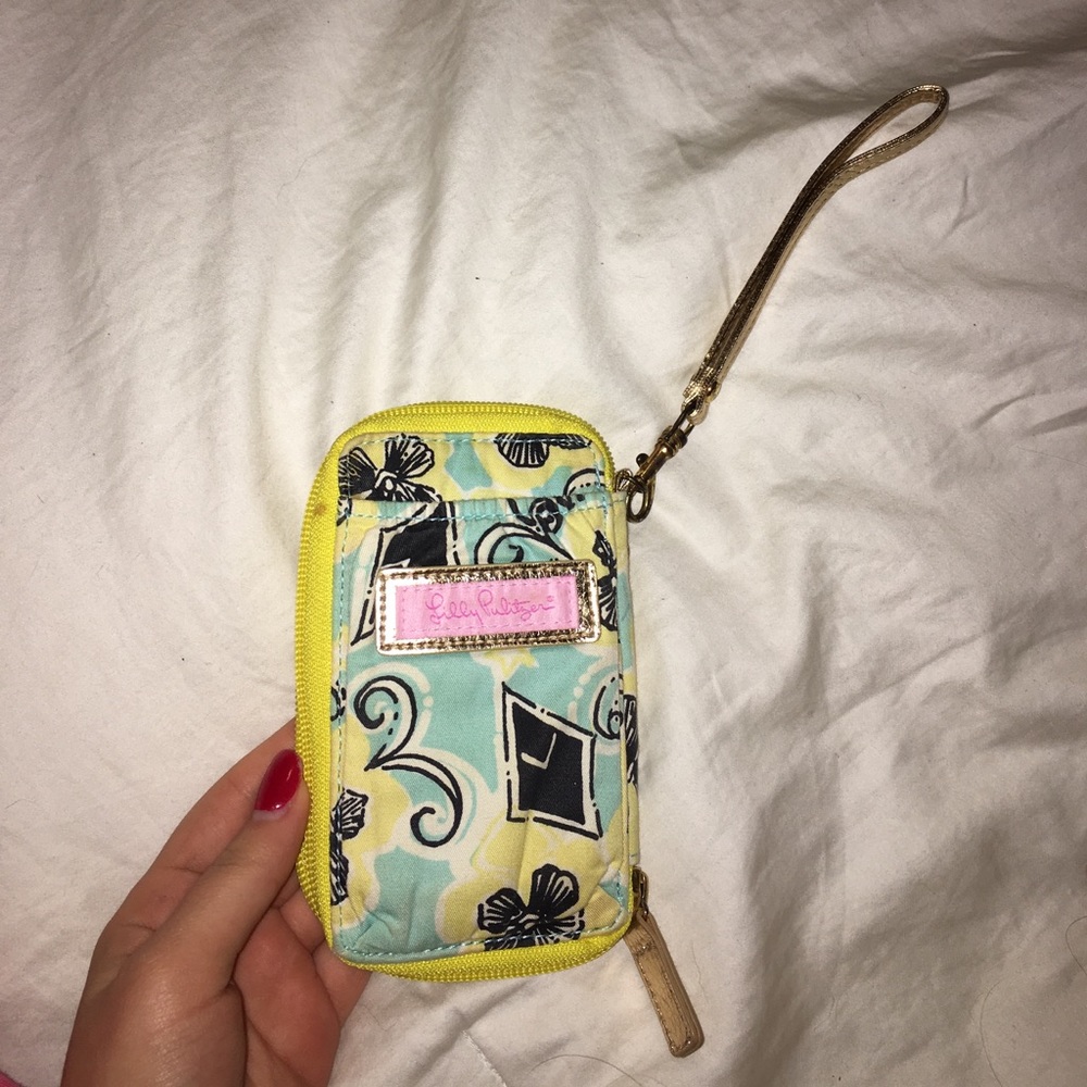 Lilly Pulitzer phone/wallet wristlet
