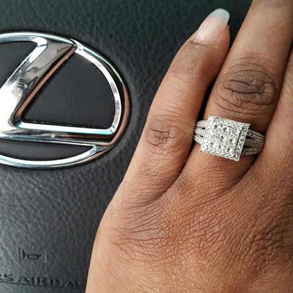 1.75 CT t.w 14kt white gold diamond ring. One ring - Picture 3 of 6