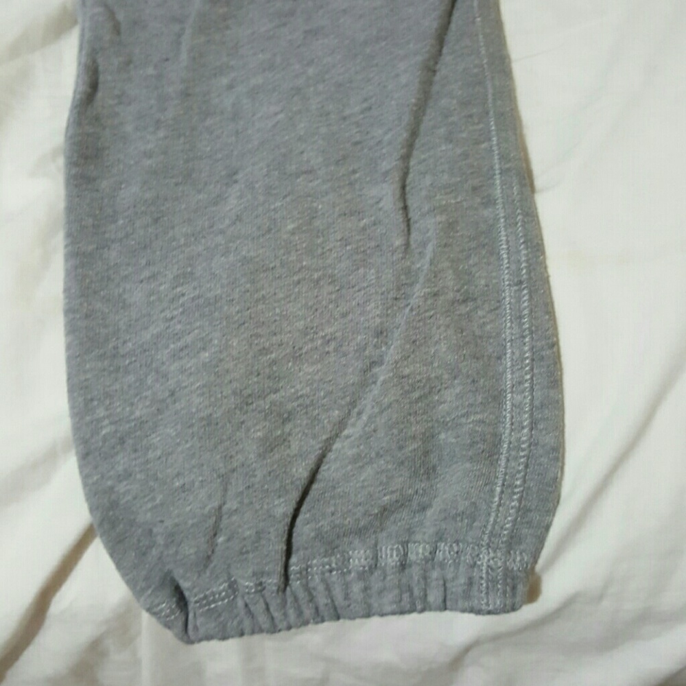 Sweats - Picture 2 of 4