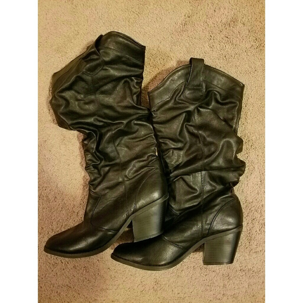 Black boots*FINAL PRICE*