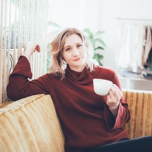 Meet your Posher, Lena