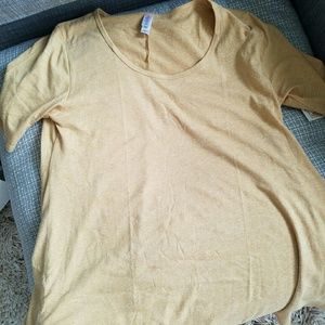Brand new heathered mustard Lularoe perfect tee