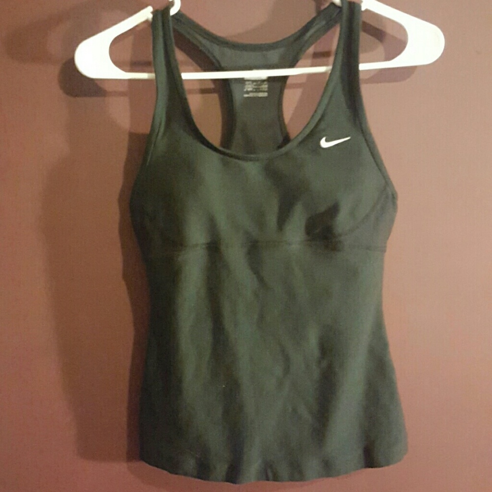 Nike FITDRY active top