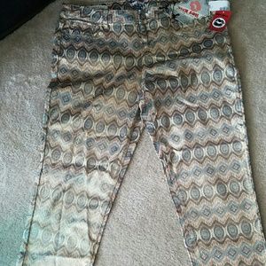 Patterned Jeans