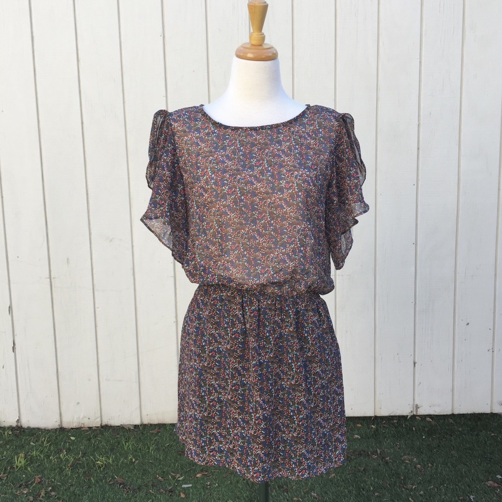 /NWOT/ flowy ruffle dress