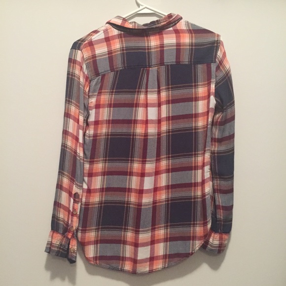 blouse - Picture 2 of 2