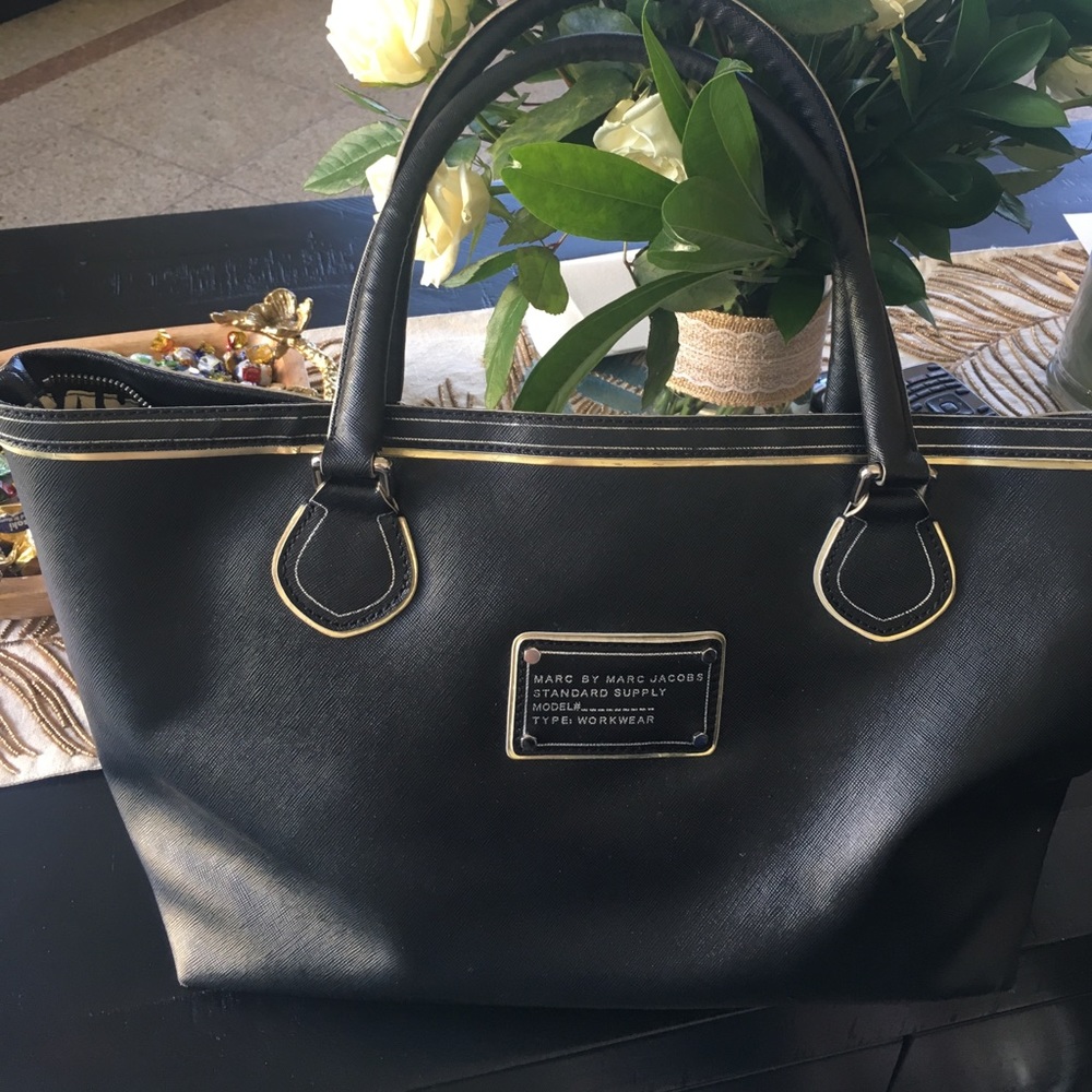 Marc Jacobs handbag!!