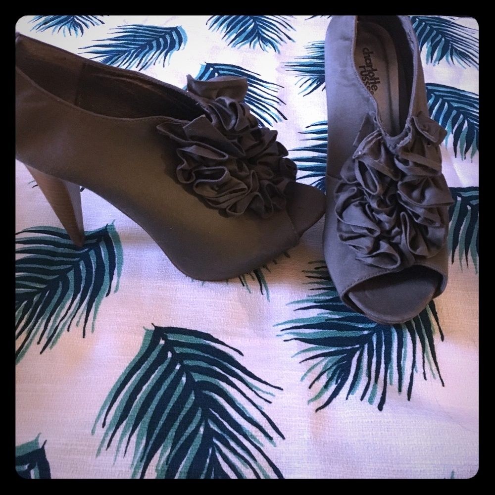 Grey Heels