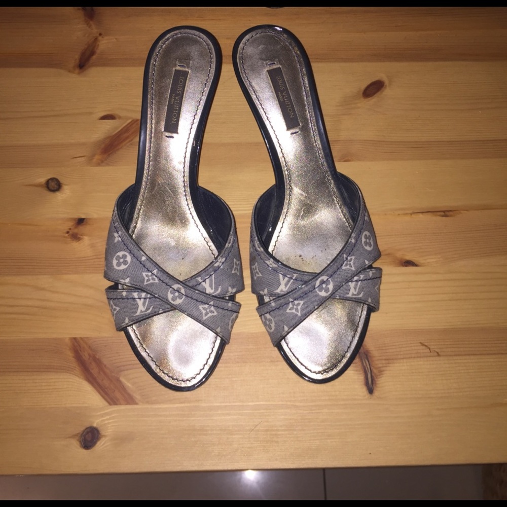 Louis Vuitton Paris heels